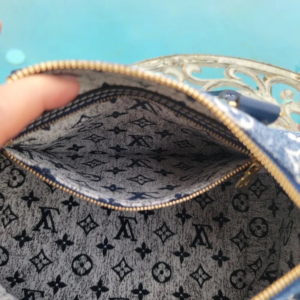 ❌❌ SOLD ❌❌ Monogram Jacquard Denim 25 Speedy Bandouliere Navy Blue - **RARE** - Picture 15 of 16